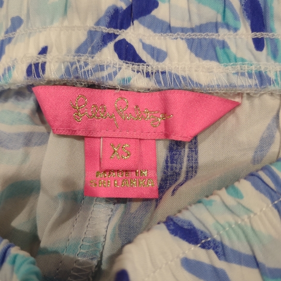 Lilly Pulitzer shorts sz xs - Picture 2 of 3